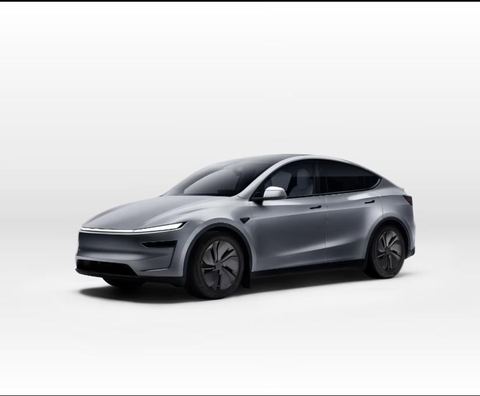 Explore Tesla Model Y Premium