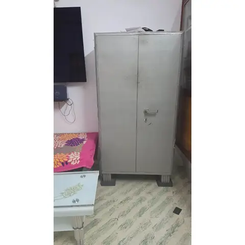 Iron wardrobe 2 years old